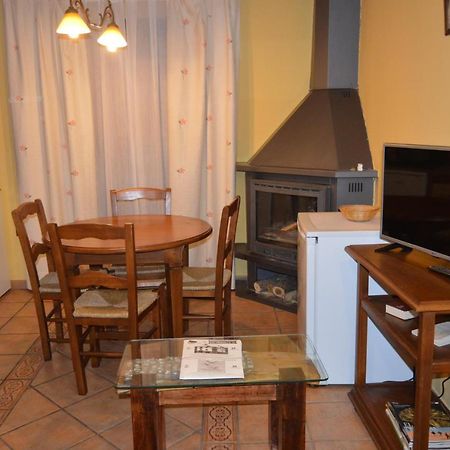 Apartamentos Rurales La Muralla II Canete  ภายนอก รูปภาพ