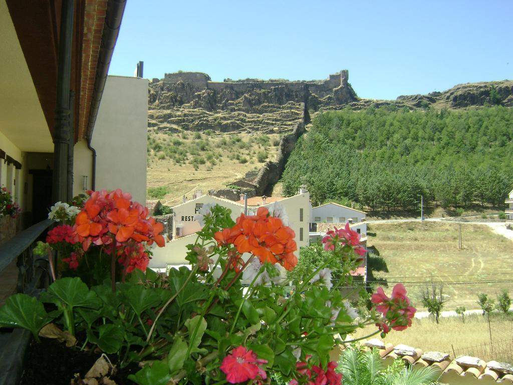 Apartamentos Rurales La Muralla II Canete  ภายนอก รูปภาพ