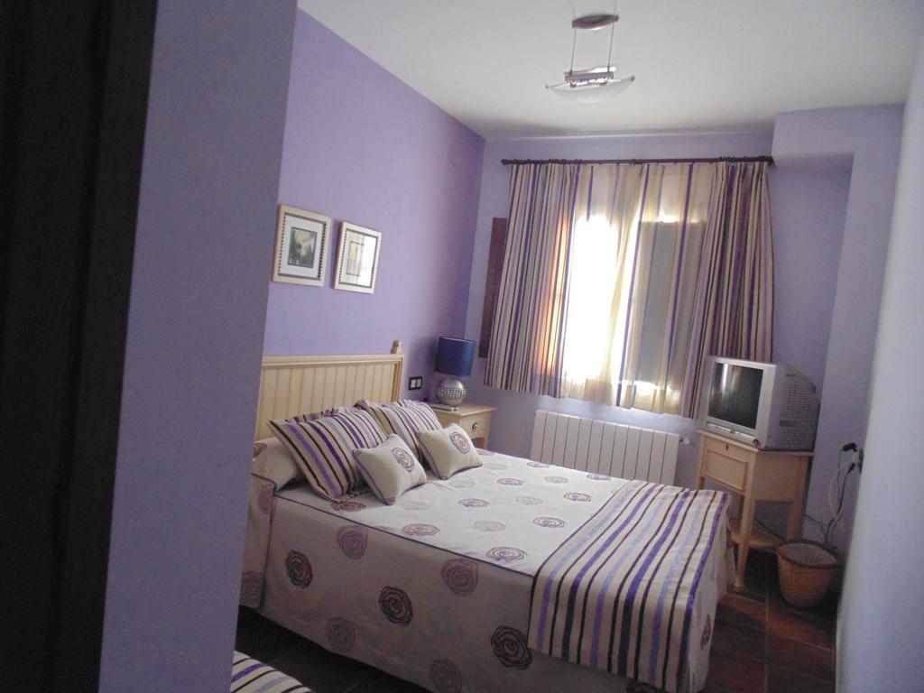 Apartamentos Rurales La Muralla II Canete  ภายนอก รูปภาพ
